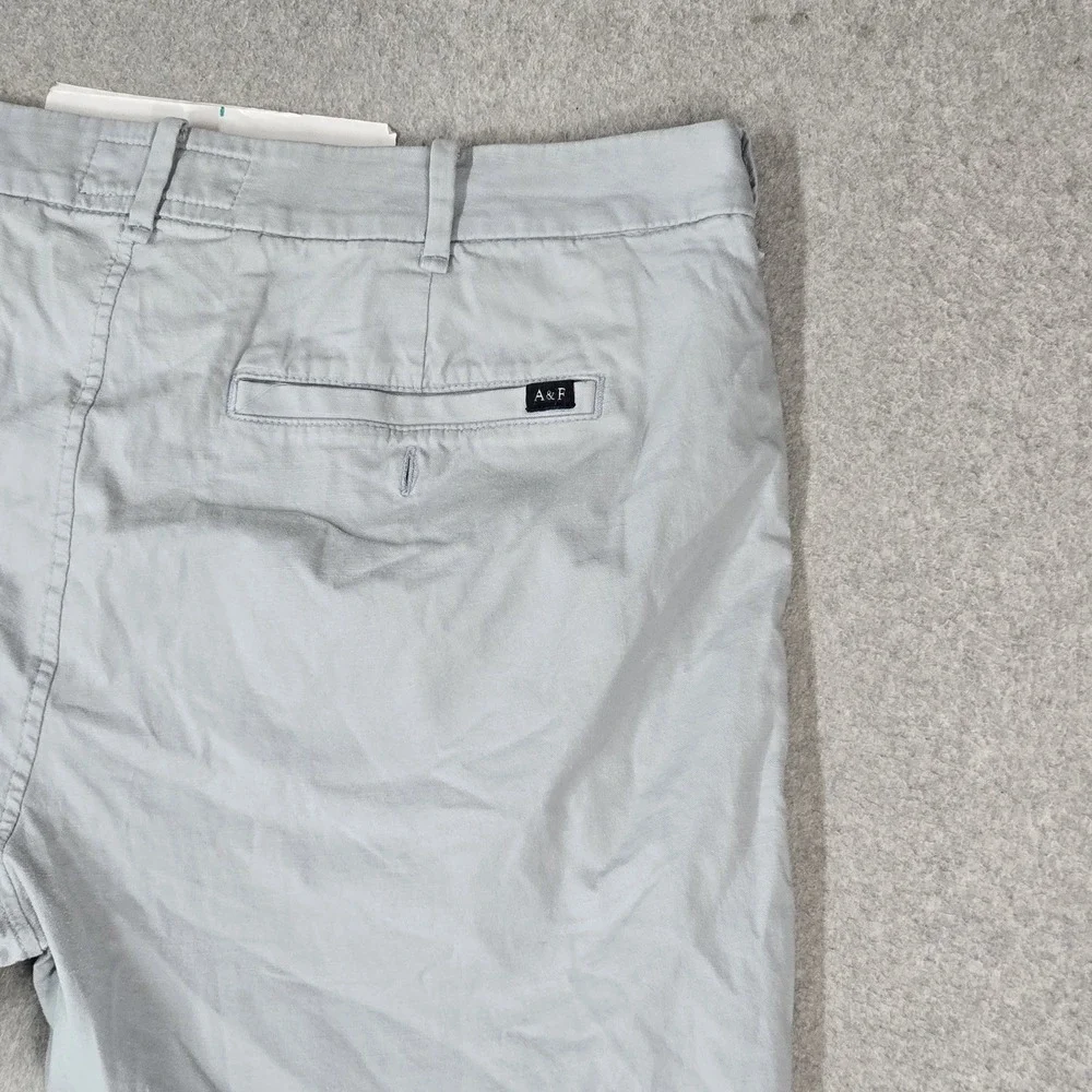 Abercrombie & Fitch Men Shorts 36 Light Gray Casual Shorts Chino Logo Stretch
